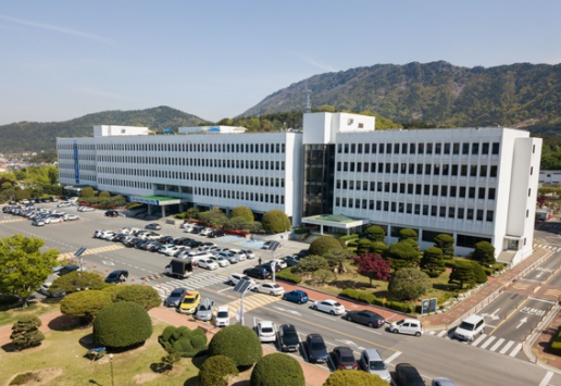경남도청 전경