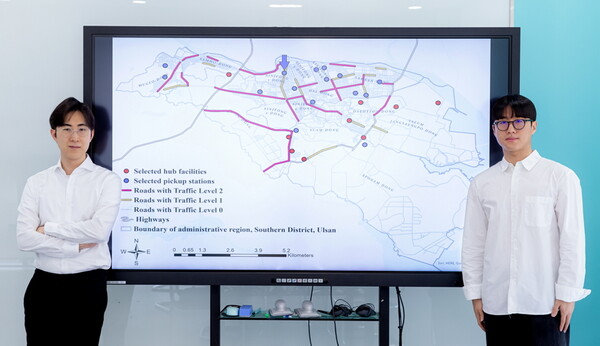 (왼쪽부터) UNIST 산업공학과 권상진 교수와 김재성 연구원
