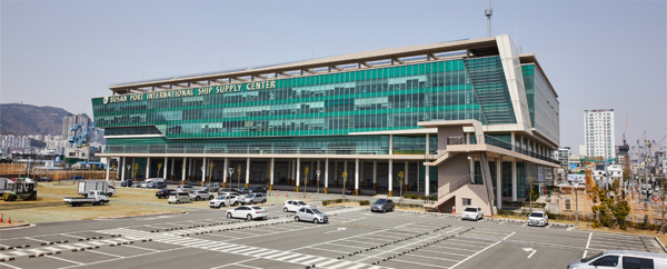 부산항국제선용품유통센터 전경