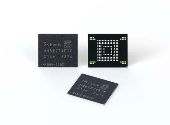 ZUFS 4.0은 스마트폰 등 모바일 기기에서 온디바이스 AI를 구현하는 데 최적화된 메모리로, 업계 최고 성능이 구현됐다.