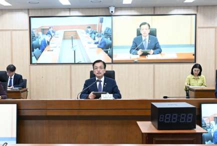 3일 정부세종청사에서 열린 경제관계장관회의 현장. 최상목 부총리 겸 기획재정부 장관이 모두발언을 하고 있다.