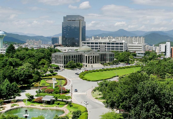 경북대학교 전경