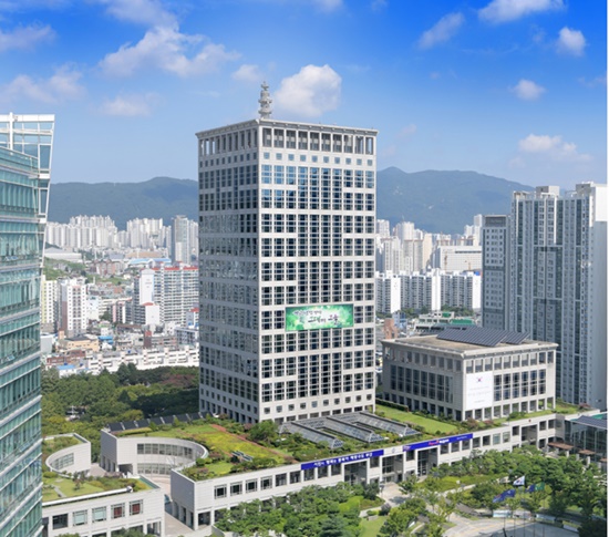 부산시청 전경