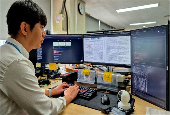 한국산업기술시험원(KTL)이  ‘소비자 IoT 디바이스’의 사이버보안 규격인 ‘ETSI EN 303 645’에 대한 국제공인 시험·인증기관으로 지정되었다.