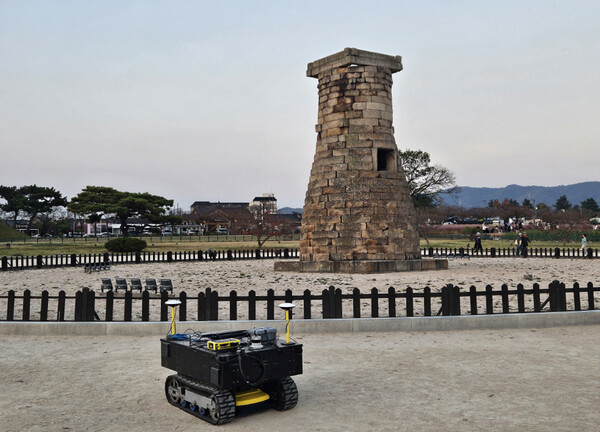 매장 문화유산조사용 자율주행 지하 탐사로봇