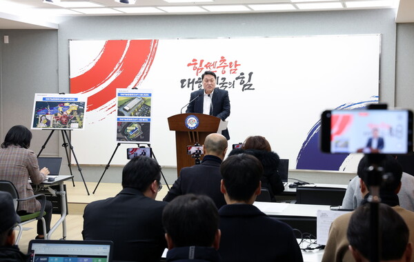 충남이 지속가능항공유(SAF)를 종합적으로 연구개발하는 초대형 프로젝트 유치에 성공했다.