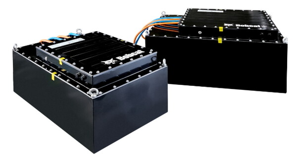 두산밥캣이 CosMX와 개발한 배터리 팩 제품사진