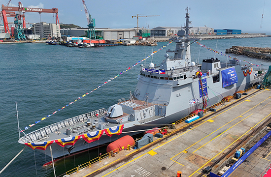 지난 27일 HD현대중공업 울산 본사에서 진행된 3,200톤급 필리핀 초계함 2번함인 ‘디에고 실랑’ 진수식 현장