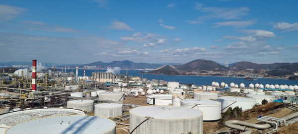 여수국가산단 전경