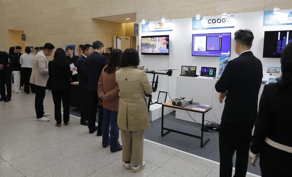 2024년 경기도물산업발전포럼 중 우수기술 발표회 쇼룸 현장