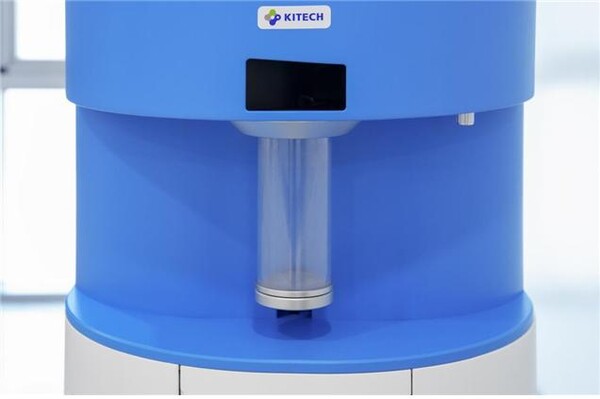 제품 상단의 고성능 사이클론 기반 포집기 작동 모습